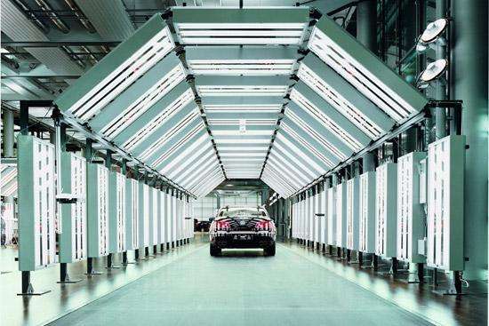 2017年我國汽車產(chǎn)量突破2900萬輛